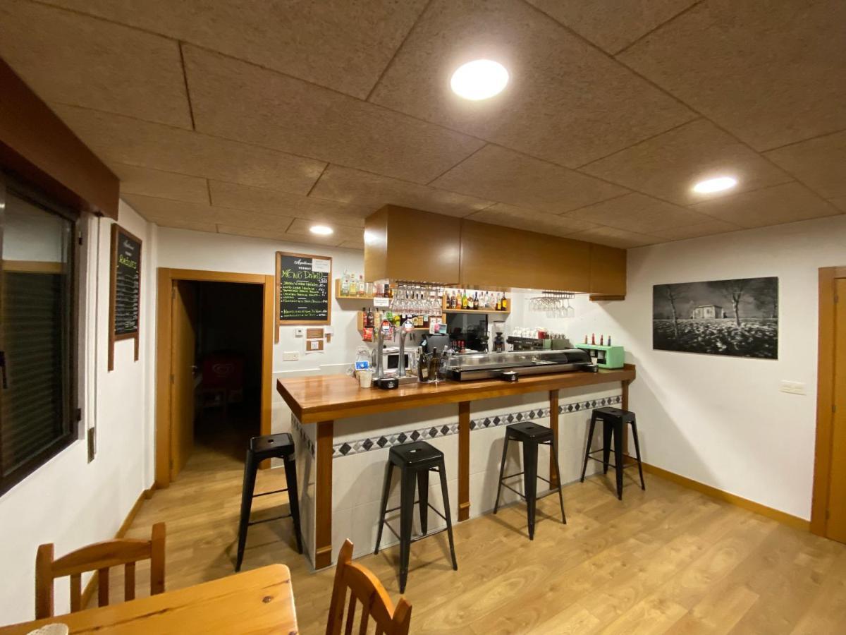 Albergue El Camino De Santovenia Santovenia De Oca Екстериор снимка