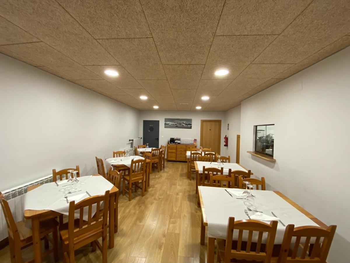 Albergue El Camino De Santovenia Santovenia De Oca Екстериор снимка